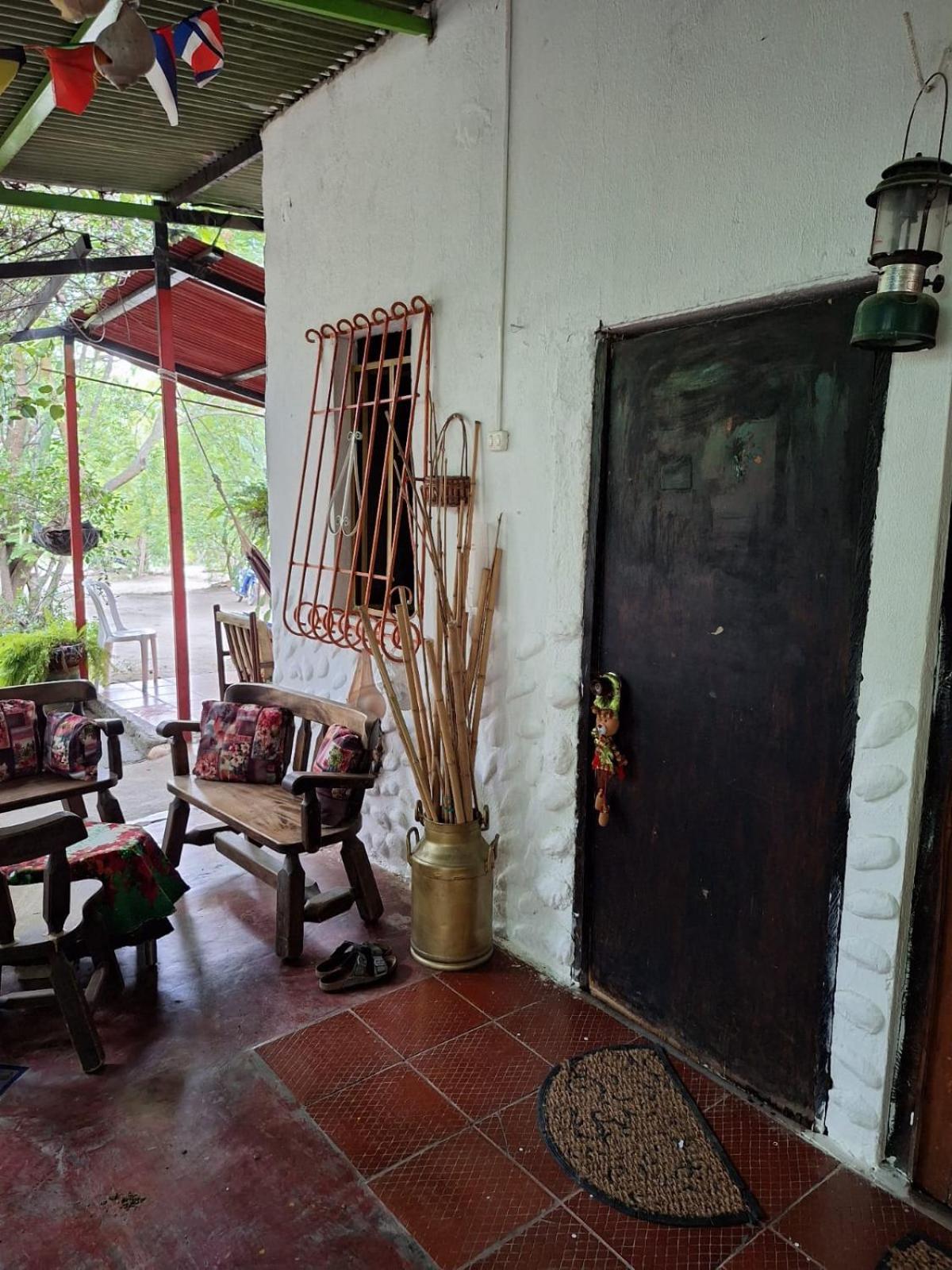 Alojamiento Casa De Campo Los Cactus Villavieja Ngoại thất bức ảnh